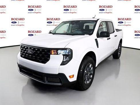 New 2026 Ford Maverick XLT w/ XLT Luxury Package image 3