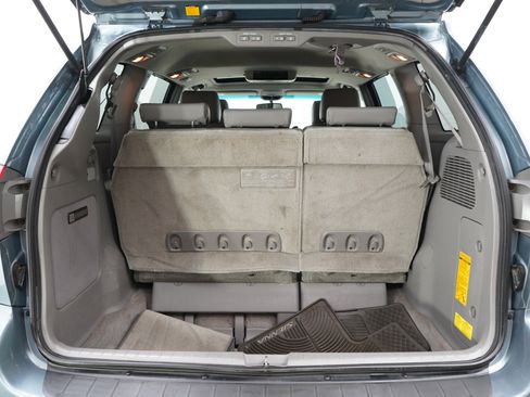 Used 2008 Toyota Sienna XLE Limited FWD image 20