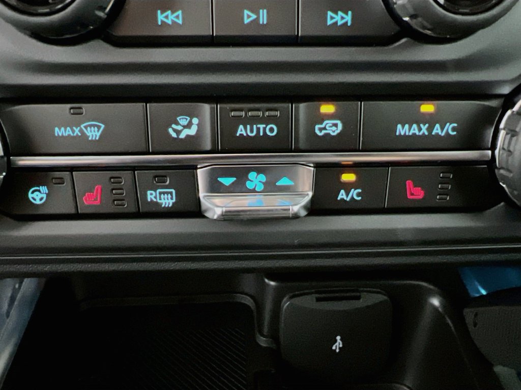 New 2026 Ford Bronco Raptor AWD/4WD image 24