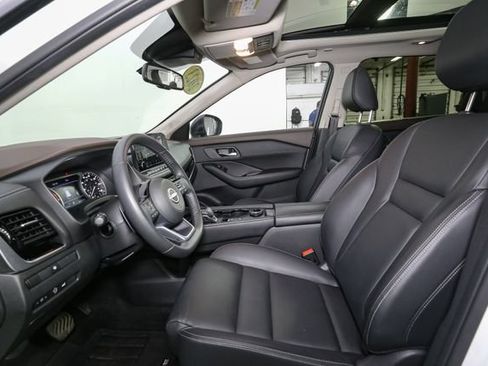 Used 2023 Nissan Rogue SL w/ SL Premium Package AWD/4WD image 38