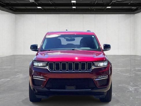 Certified 2023 Jeep Grand Cherokee Limited AWD/4WD image 2