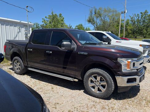 Used 2018 Ford F150 XLT w/ Equipment Group 302A Luxury AWD/4WD image 3