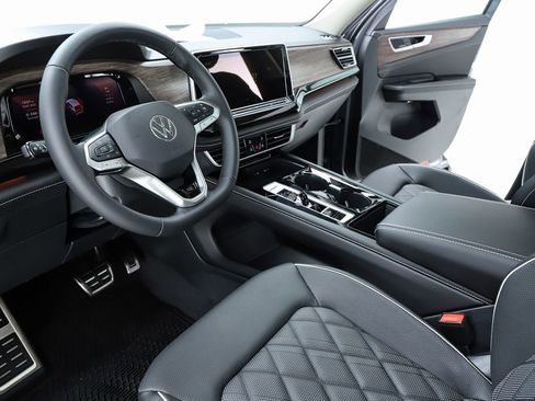 New 2026 Volkswagen Atlas SEL Premium R-Line image 58