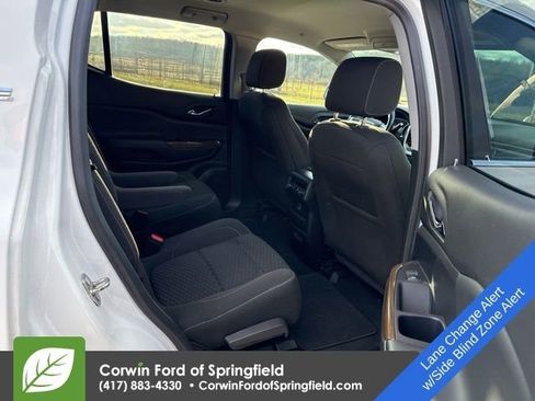 Used 2019 GMC Acadia SLE w/ Driver Alert Package I image 11