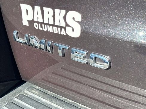 Used 2024 Ford Expedition Max Limited image 9