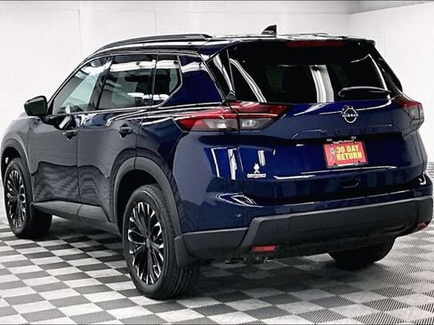 New 2026 Nissan Rogue Dark Armor FWD image 3