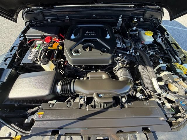 Used 2021 Jeep Wrangler Sport AWD/4WD image 21