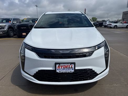 New 2027 Chrysler Pacifica Select w/ Family Tech Group AWD/4WD image 30