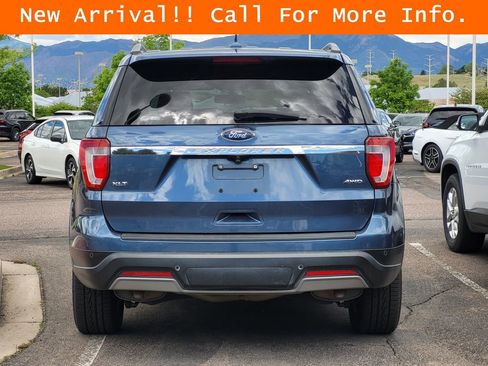 Used 2019 Ford Explorer XLT w/ Equipment Group 202A AWD/4WD image 6