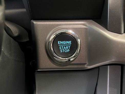 Used 2024 Ford F150 XLT w/ Equipment Group 302A MID image 26