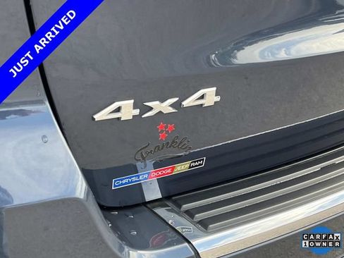 Certified 2020 Jeep Grand Cherokee Overland AWD/4WD image 11