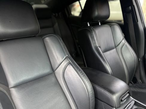 Used 2018 Dodge Charger R/T RWD image 32