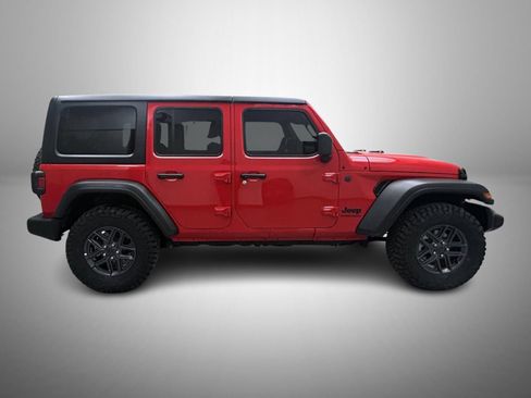Used 2025 Jeep Wrangler Unlimited Sport AWD/4WD image 4