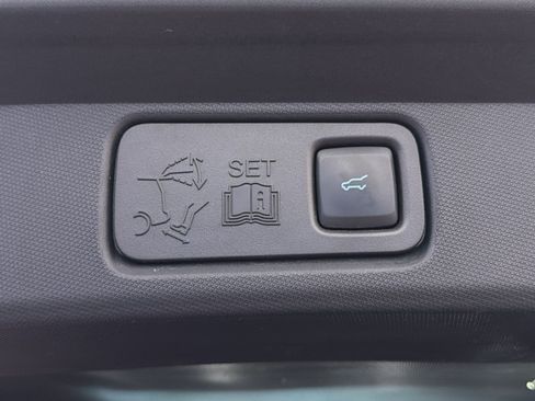 Used 2022 Ford Mustang Mach-E GT AWD/4WD image 31