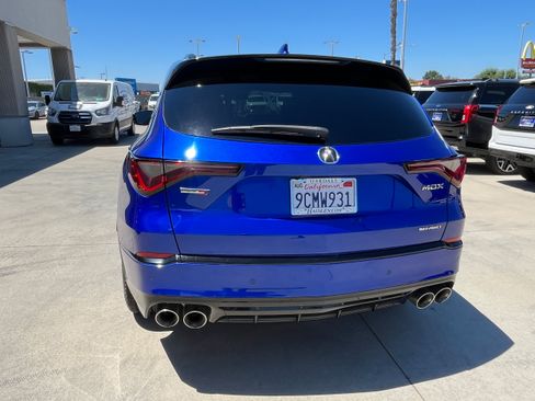 Used 2022 Acura MDX Type S AWD/4WD image 5