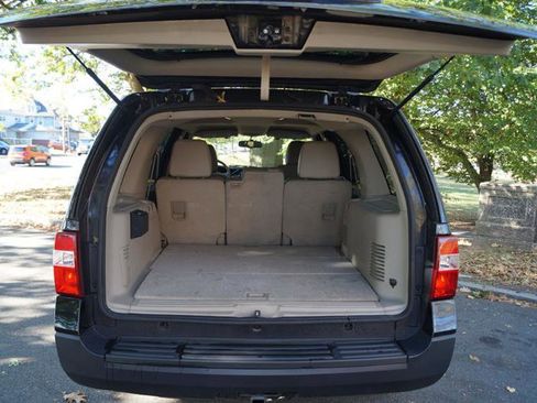 Used 2014 Ford Expedition XL image 25