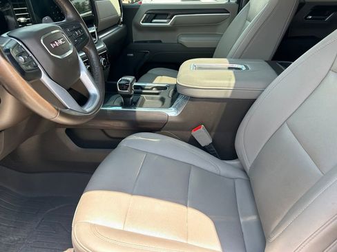Used 2022 GMC Sierra 1500 SLT AWD/4WD image 11