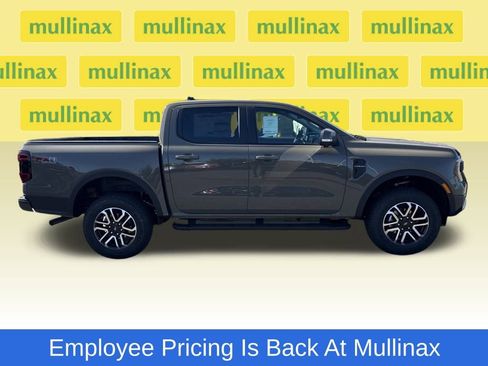 New 2025 Ford Ranger Lariat w/ FX4 Off-Road Package AWD/4WD image 2