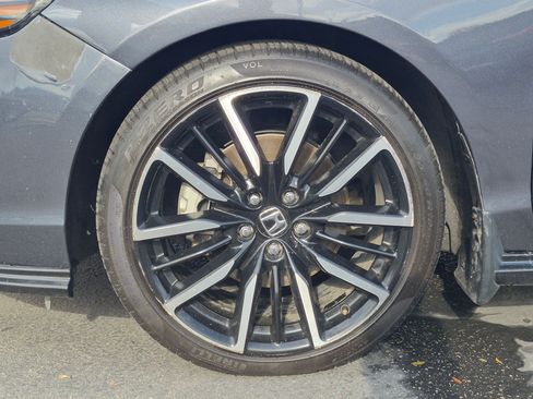 Used 2024 Honda Accord Touring image 13