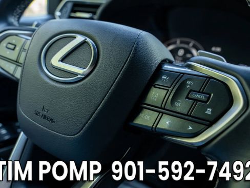 Used 2023 Lexus LX 600 4WD w/ Appearance Package image 31