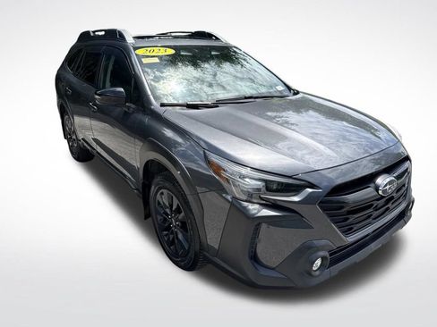 Used 2023 Subaru Outback Onyx Edition XT AWD/4WD image 3