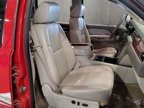 Used 2007 Chevrolet Silverado 1500 LTZ w/ Safety Package AWD/4WD image 41
