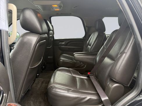 Used 2013 GMC Yukon Denali AWD/4WD image 17
