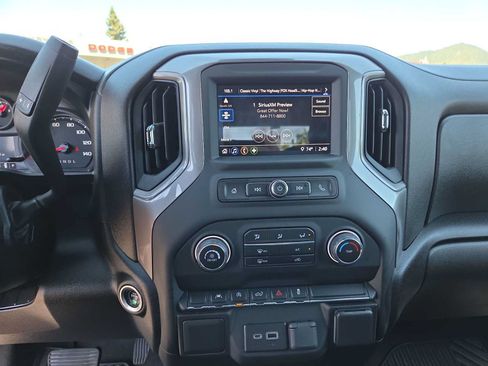 Used 2023 Chevrolet Silverado 1500 Custom AWD/4WD image 24