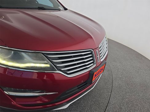 Used 2018 Lincoln MKC Reserve image 37