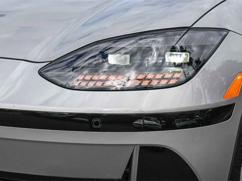 Certified 2025 Hyundai Ioniq 6 SEL image 12