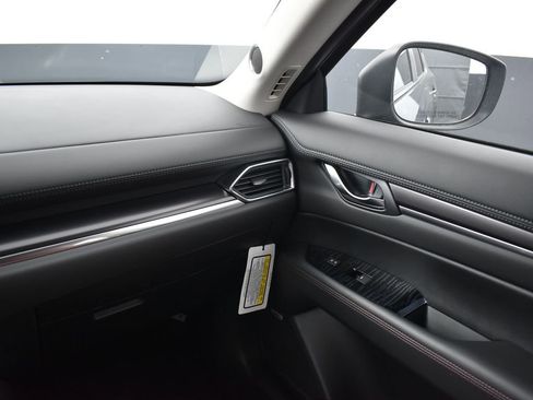 Used 2025 MAZDA CX-5 Carbon Edition image 16