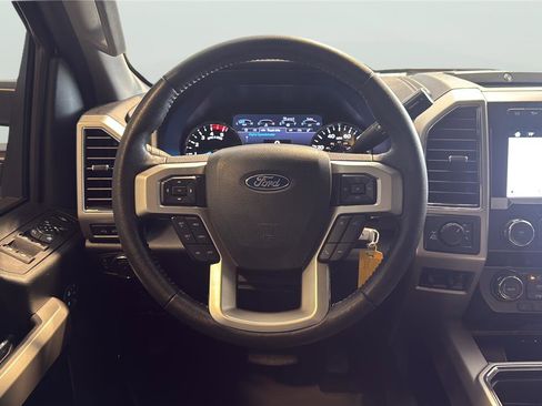 Used 2019 Ford F350 Lariat w/ Chrome Package AWD/4WD image 12