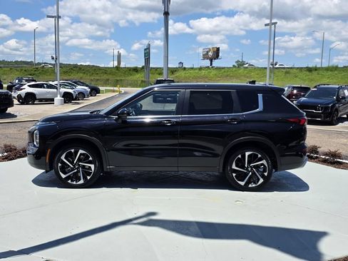 Used 2024 Mitsubishi Outlander SE Black Edition AWD/4WD image 6