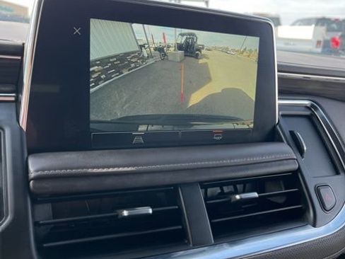 Used 2022 GMC Yukon XL SLT image 52