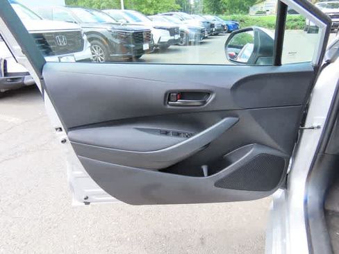 Used 2024 Toyota Corolla LE FWD image 15