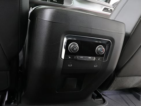Used 2024 Chevrolet Tahoe RST w/ Sport Performance Package AWD/4WD image 27
