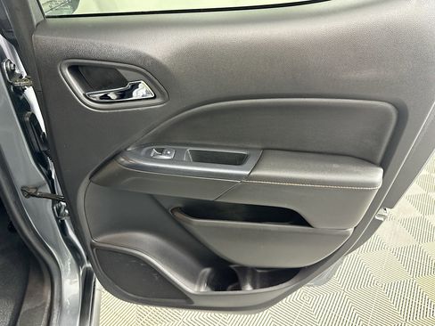 Used 2021 GMC Canyon AT4 image 26