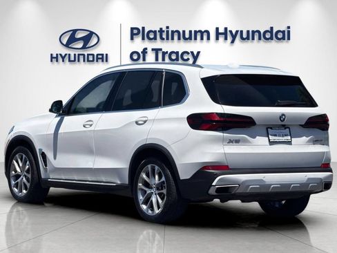 Used 2025 BMW X5 xDrive40i w/ Climate Comfort Package AWD/4WD image 6