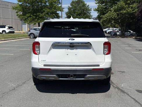 Used 2020 Ford Explorer XLT w/ Equipment Group 202A RWD image 23
