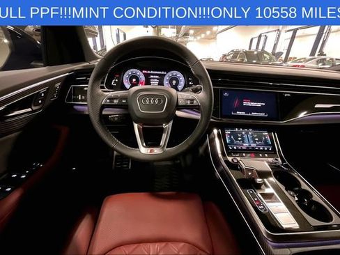 Certified 2025 Audi SQ8 Premium Plus AWD/4WD image 5