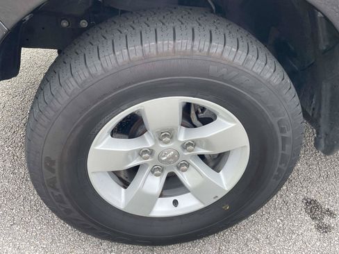 Used 2024 RAM 1500 Classic SLT AWD/4WD image 9