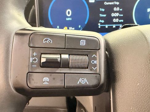 Used 2024 Hyundai Santa Fe Calligraphy image 17