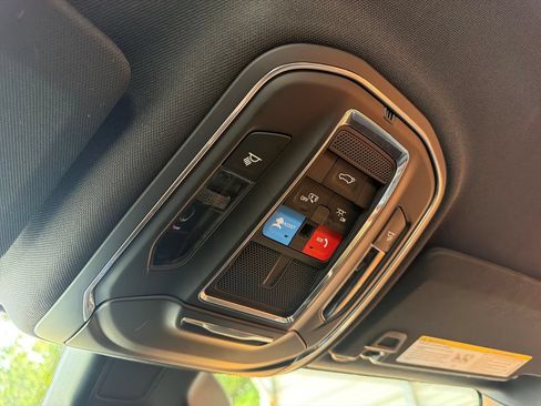 Used 2023 Jeep Grand Cherokee L Laredo RWD image 29