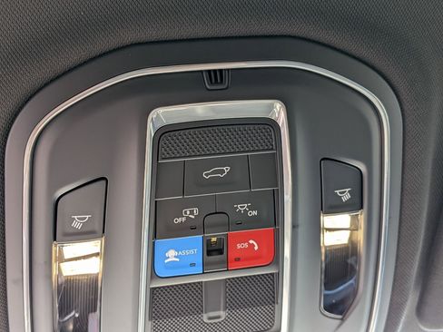 New 2026 Jeep Grand Cherokee Limited RWD image 22