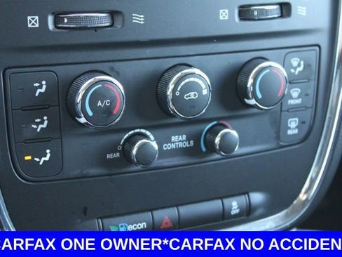 Used 2019 Dodge Grand Caravan SE w/ UConnect Hands-Free Group image 36