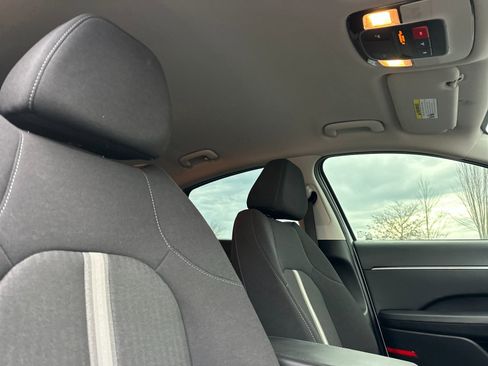 Used 2023 Hyundai Sonata SEL image 15