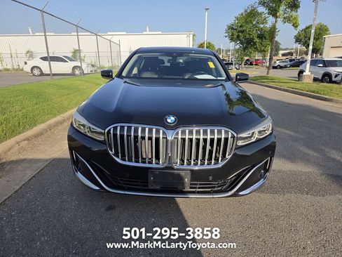 Used 2020 BMW 740i xDrive w/ Cold Weather Package AWD/4WD image 2