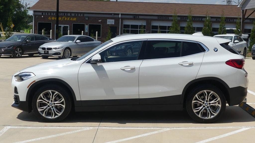Used 2020 BMW X2 xDrive28i w/ Convenience Package AWD/4WD image 2