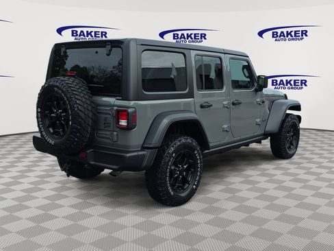 Used 2023 Jeep Wrangler Unlimited w/ Cold Weather Group AWD/4WD image 3