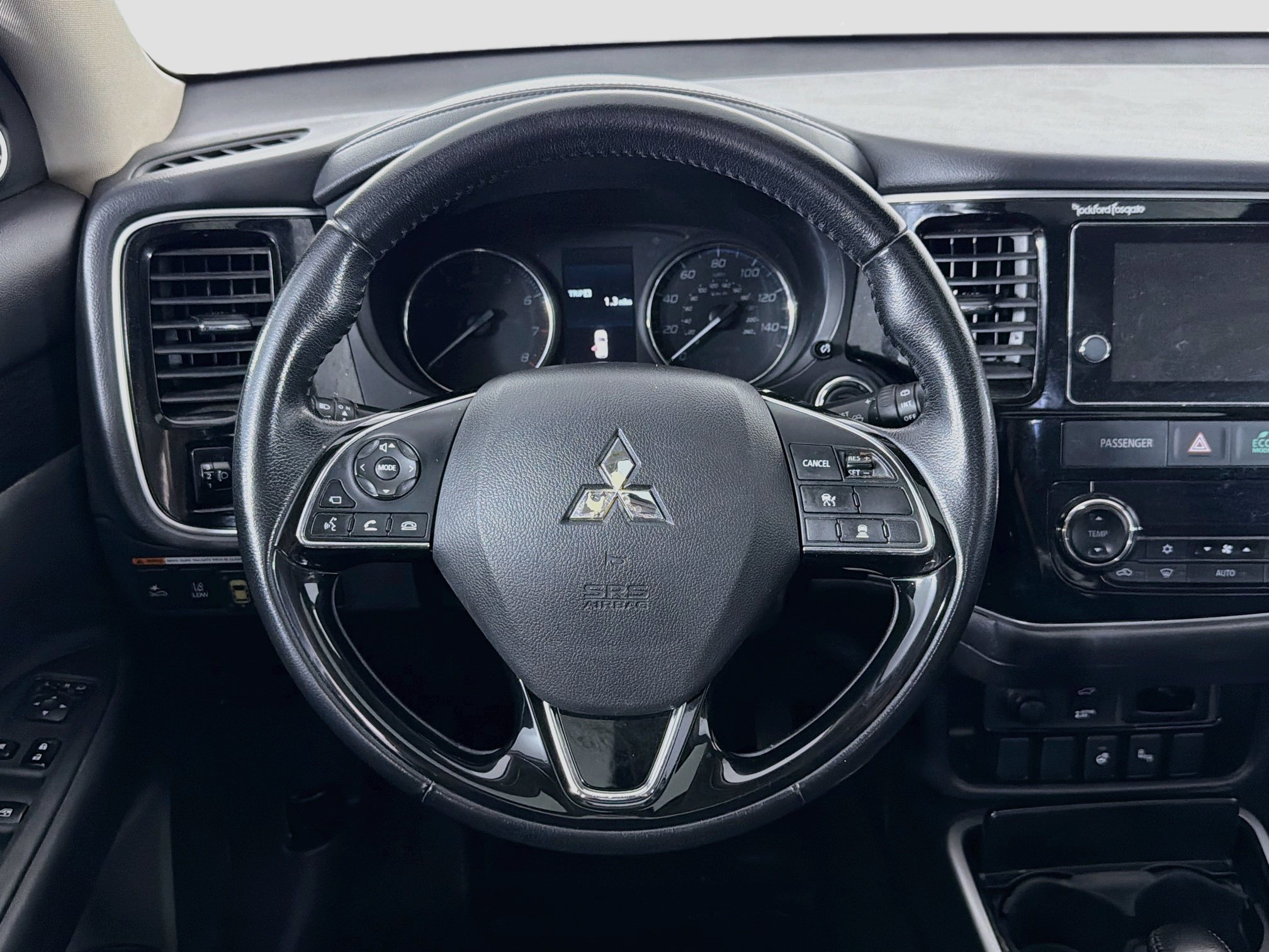 Used 2017 Mitsubishi Outlander SEL FWD image 18